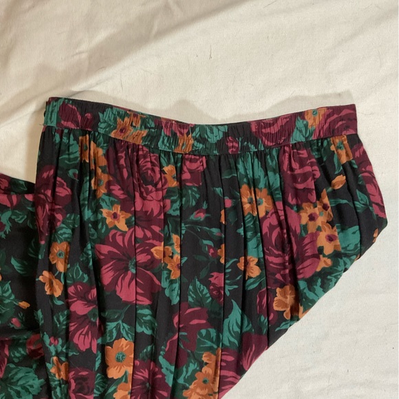 VINTAGE | LESLIE FAY Floral Skirt Set | 14 - Picture 9 of 11